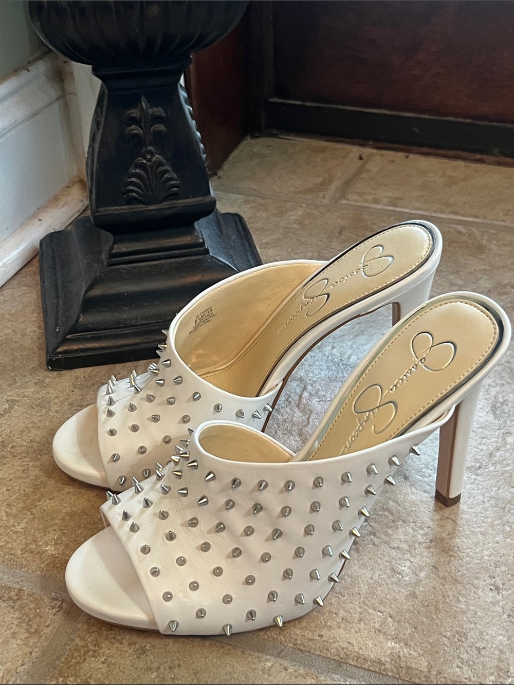 Jessica Simpson White Open-Toe Studded Mule Sandals